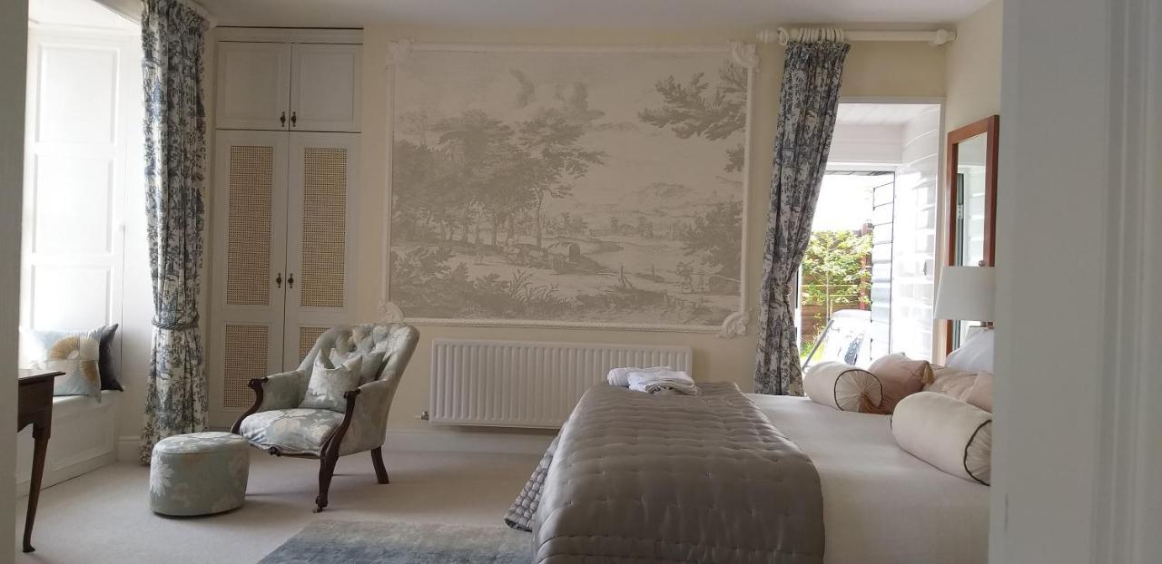 Barrow House Hotel Тралий Екстериор снимка