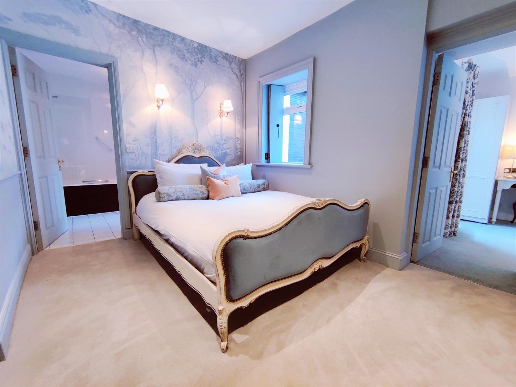 Barrow House Hotel Тралий Екстериор снимка