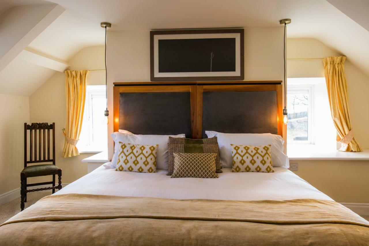 Barrow House Hotel Тралий Екстериор снимка