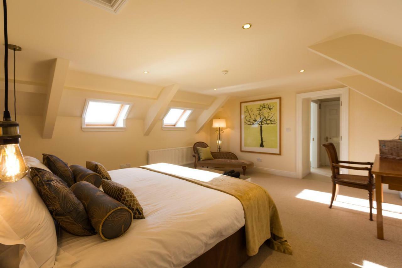 Barrow House Hotel Тралий Екстериор снимка