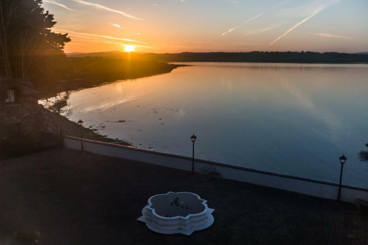 Barrow House Hotel Тралий Екстериор снимка