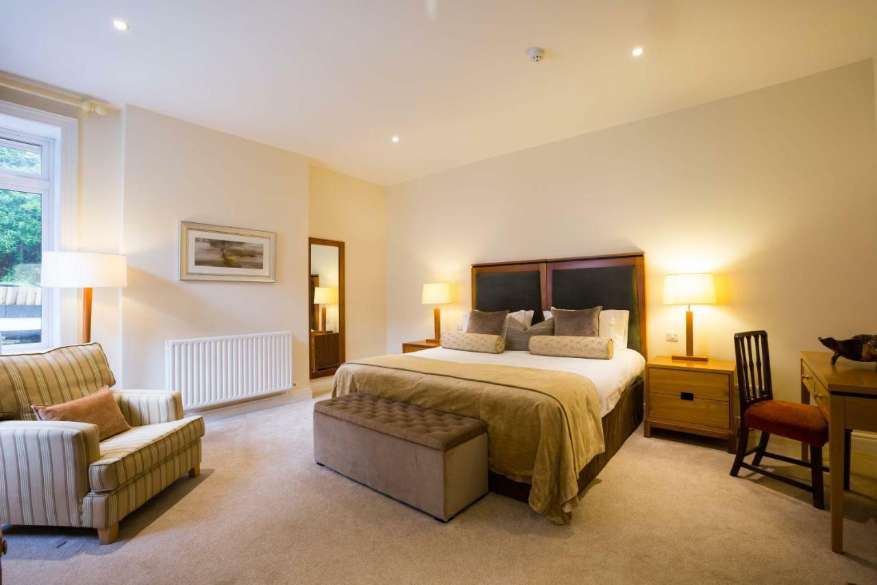 Barrow House Hotel Тралий Екстериор снимка